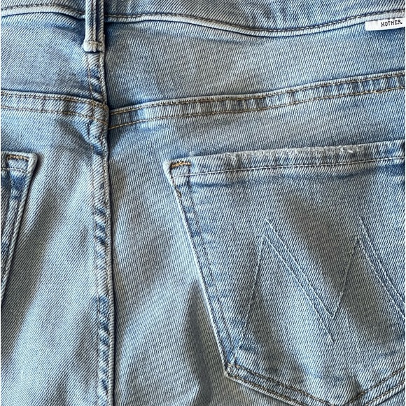 Mother Insider Crop Step Frayed Jeans - Picture 7 of 10